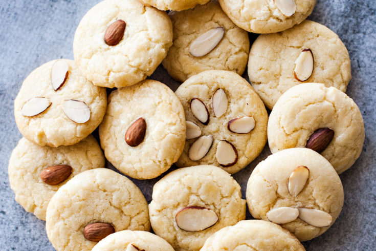 Almond cookies