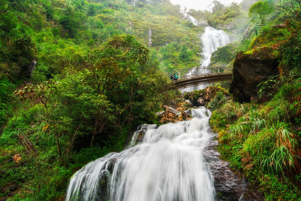 Thac Bac Waterfall