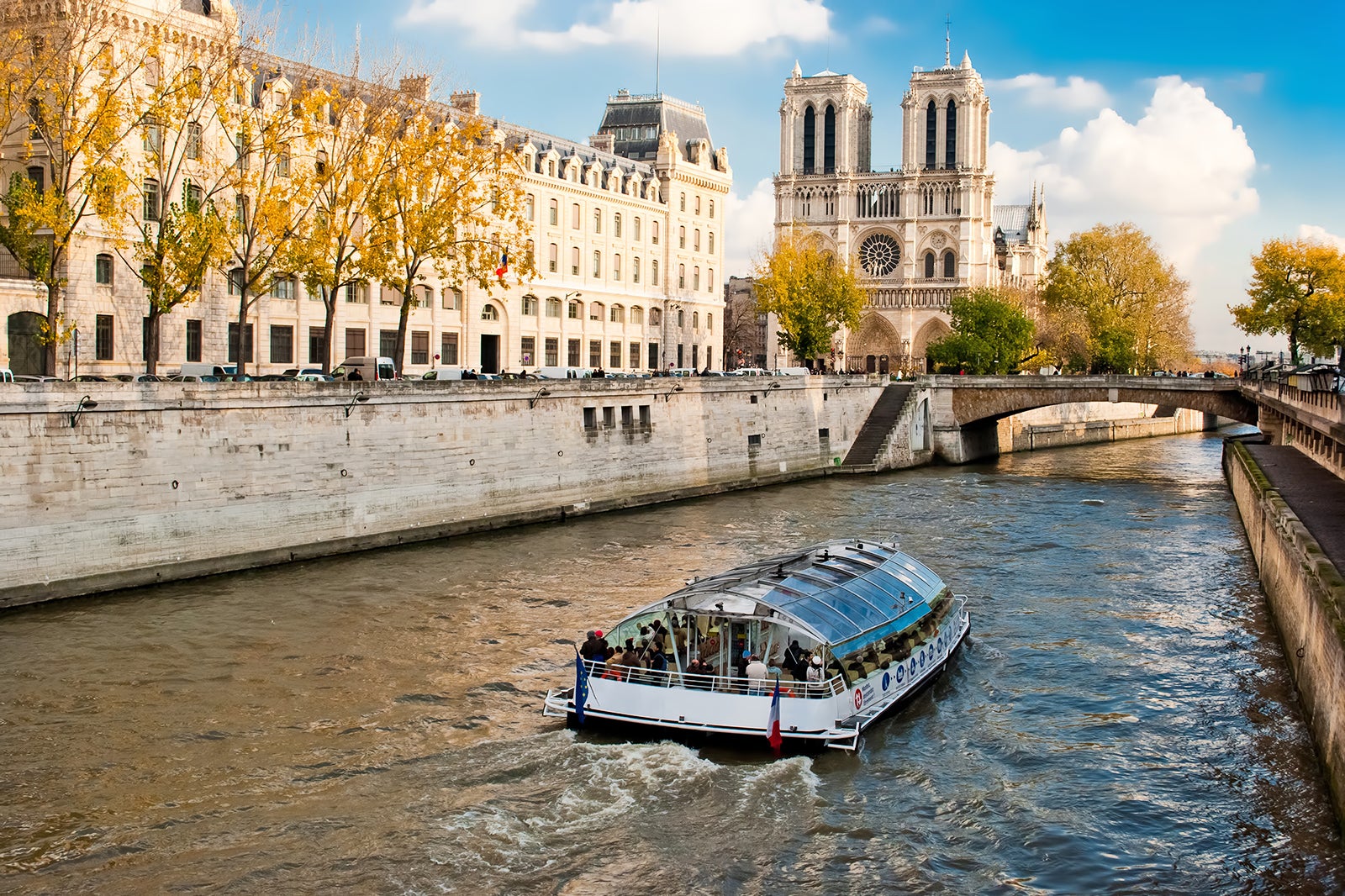To Navigate the Seine